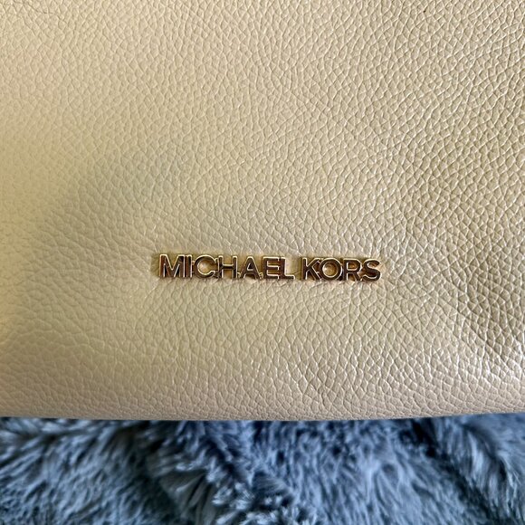 Michael Kors Pebbled Leather Shoulder Bag – Beige/Cream (Brand New) - Picture 5 of 6
